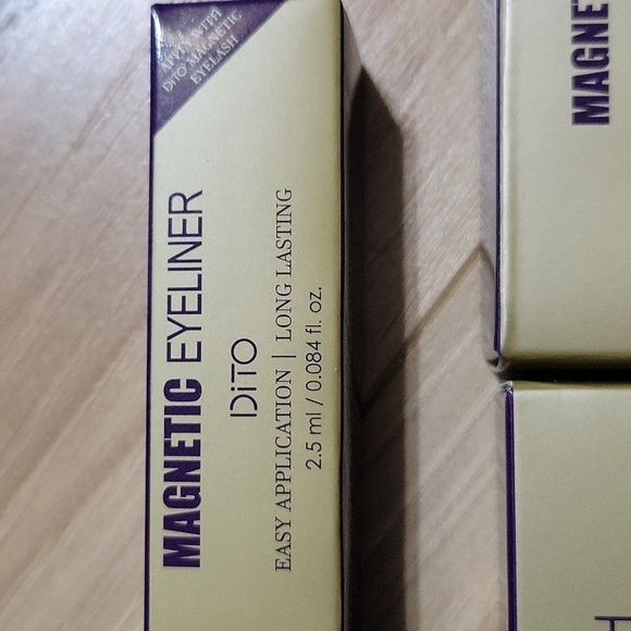 DITO Magnetic Eyeliner + Lovely Magnetic Lash + Angel Magnetic Lash - Picture 3 of 6